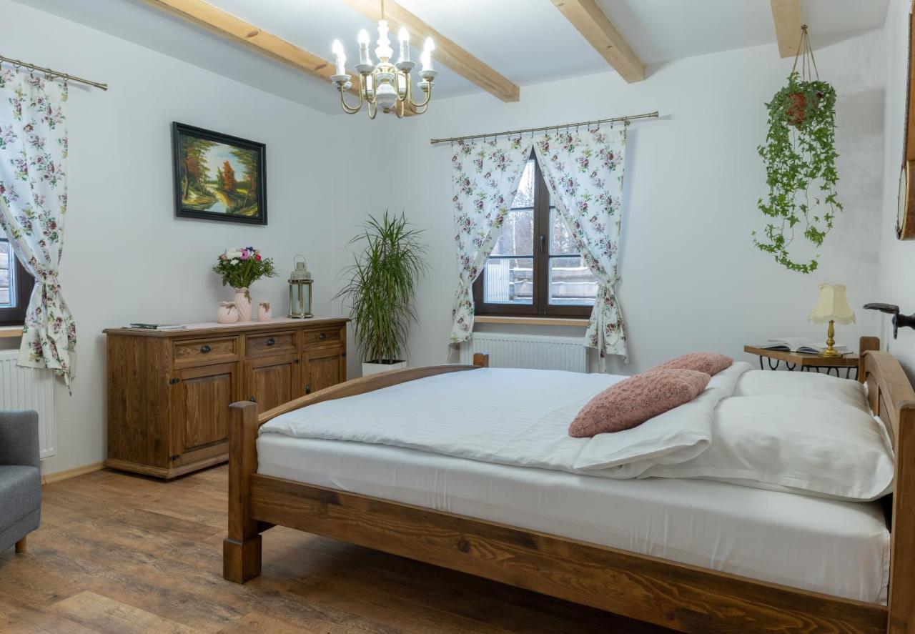 Chata Pod Swinia Gora Blizyn Ngoại thất bức ảnh